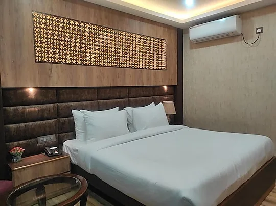 Hotel Aavas Inn